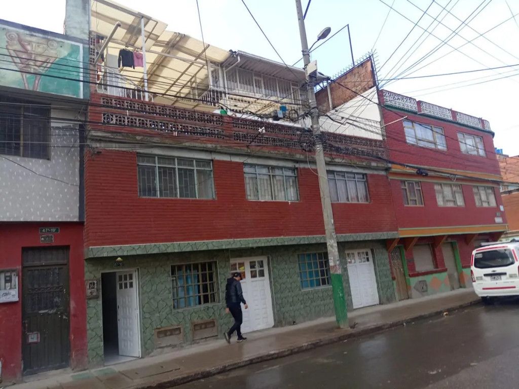 Casa en venta Cundinamarca Bogotá Claret 280 m2 Habitaciones 13 Baños 6 Garajes 0 Precio $590000000