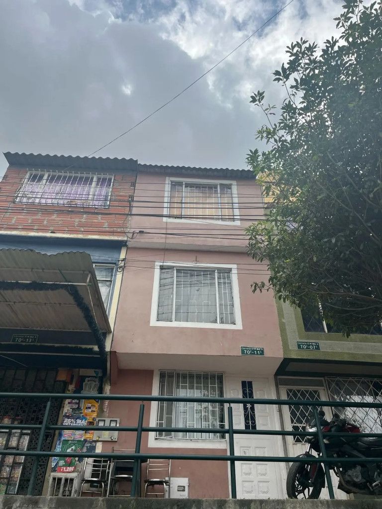 Casa en venta Cundinamarca Bogotá Las Quintas Del Sur 108 m2 Habitaciones 4 Baños 2 Garajes 0 Precio $170000000