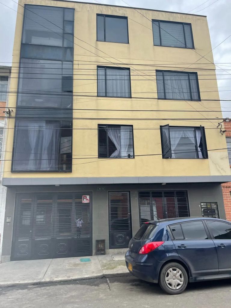 Apartamento en venta Cundinamarca Bogotá San Antonio De Padua 83 m2 Habitaciones 3 Baños 2 Garajes 2 Precio $470000000