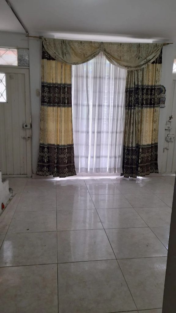 Casa en venta Cundinamarca Bogotá San Rafael 150 m2 Habitaciones 4 Baños 2 Garajes 0 Precio $220000000