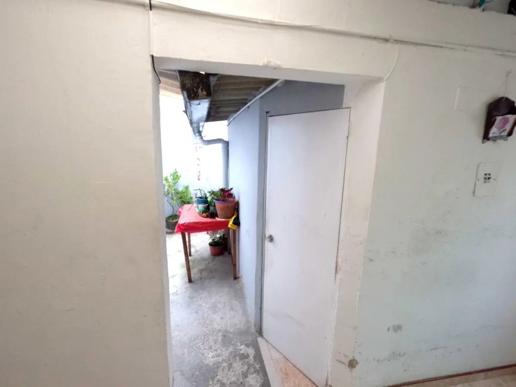 Casa en venta Cundinamarca Bogotá Nn 145 m2 Habitaciones 6 Baños 2 Garajes 0 Precio $450000000