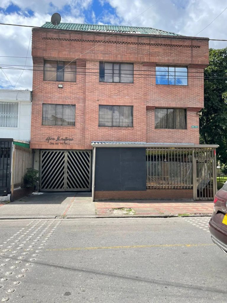 Apartamento en venta Cundinamarca Bogotá Ciudad Berna 46 m2 Habitaciones 3 Baños 2 Garajes 1 Precio $350000000