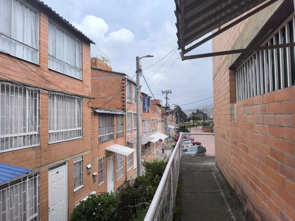Casa en venta Cundinamarca Bogotá Cr Buenavista Et Ii 100 m2 Habitaciones 2 Baños 2 Garajes 0 Precio $150000000