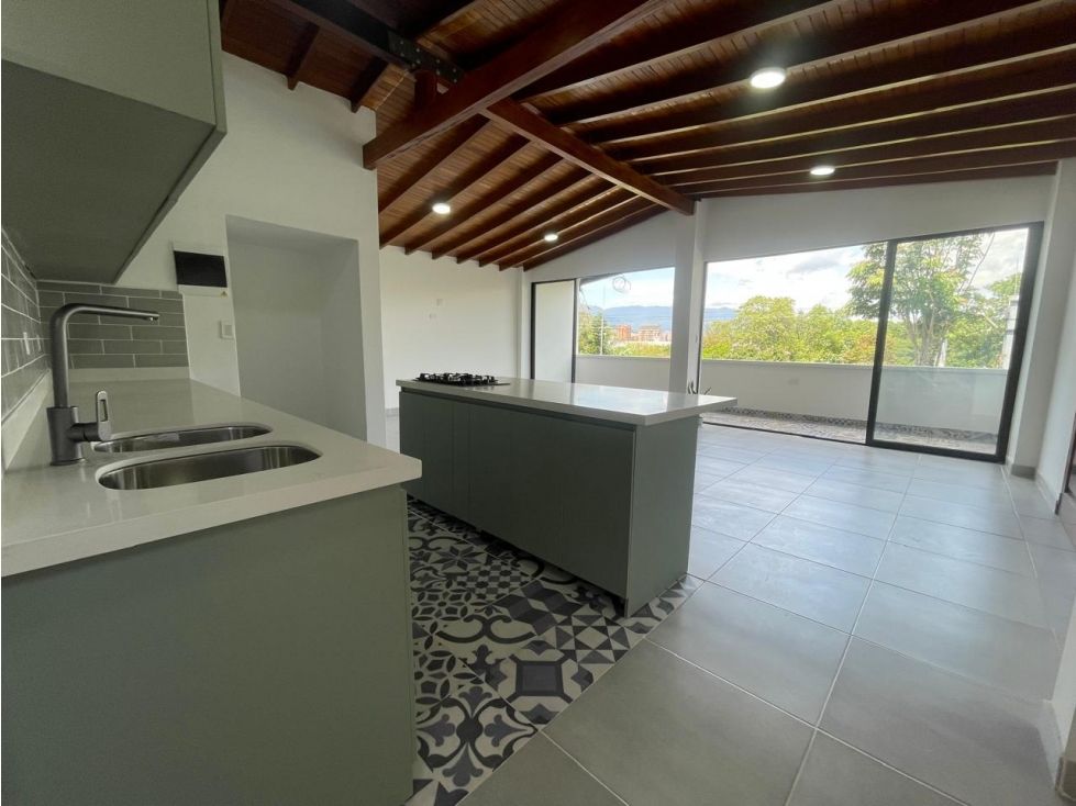 Apartamento en venta Antioquia Medellín Suramericana 211 m2 Habitaciones 5 Baños 4 Garajes 1 Precio $890000000
