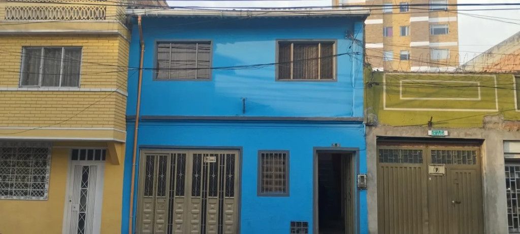 Casa en venta Cundinamarca Bogotá Santa Isabel 220 m2 Habitaciones 6 Baños 3 Garajes 1 Precio $650000000