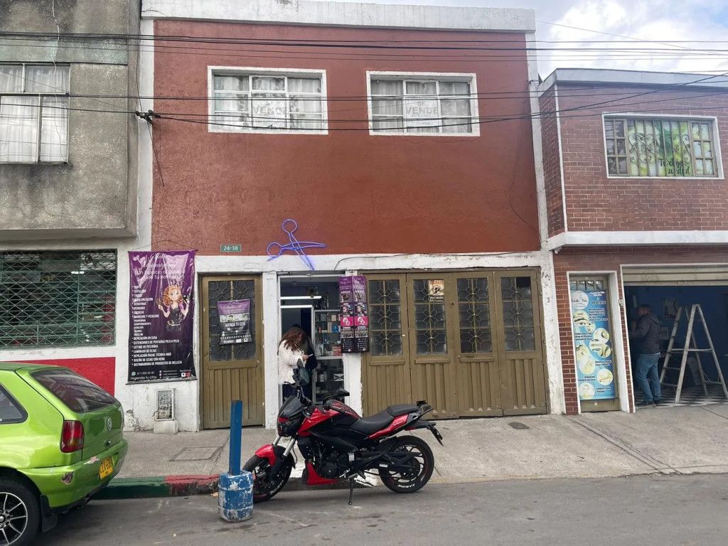 Casa en venta Cundinamarca Bogotá Centenario 182 m2 Habitaciones 4 Baños 2 Garajes 0 Precio $410000000