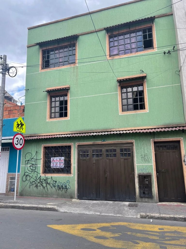 Casa en venta Cundinamarca Bogotá Murillo Toro 430 m2 Habitaciones 14 Baños 4 Garajes 1 Precio $720000000