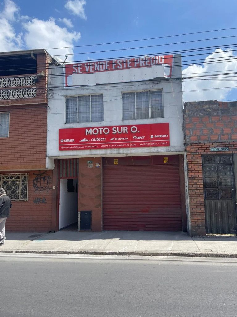 Casa en venta Cundinamarca Bogotá Ingles 210 m2 Habitaciones 6 Baños 4 Garajes 0 Precio $550000000