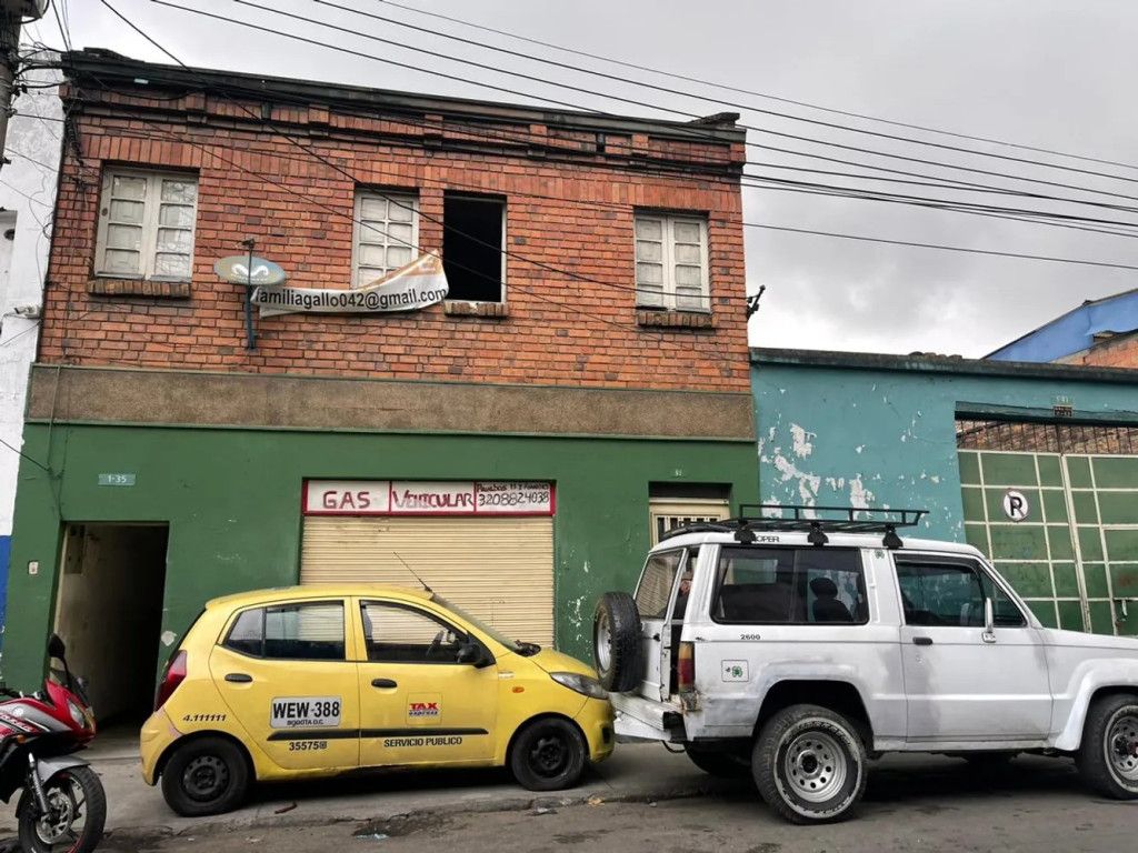 Casa en venta Cundinamarca Bogotá San Bernardo 403 m2 Habitaciones 8 Baños 5 Garajes 0 Precio $470000000