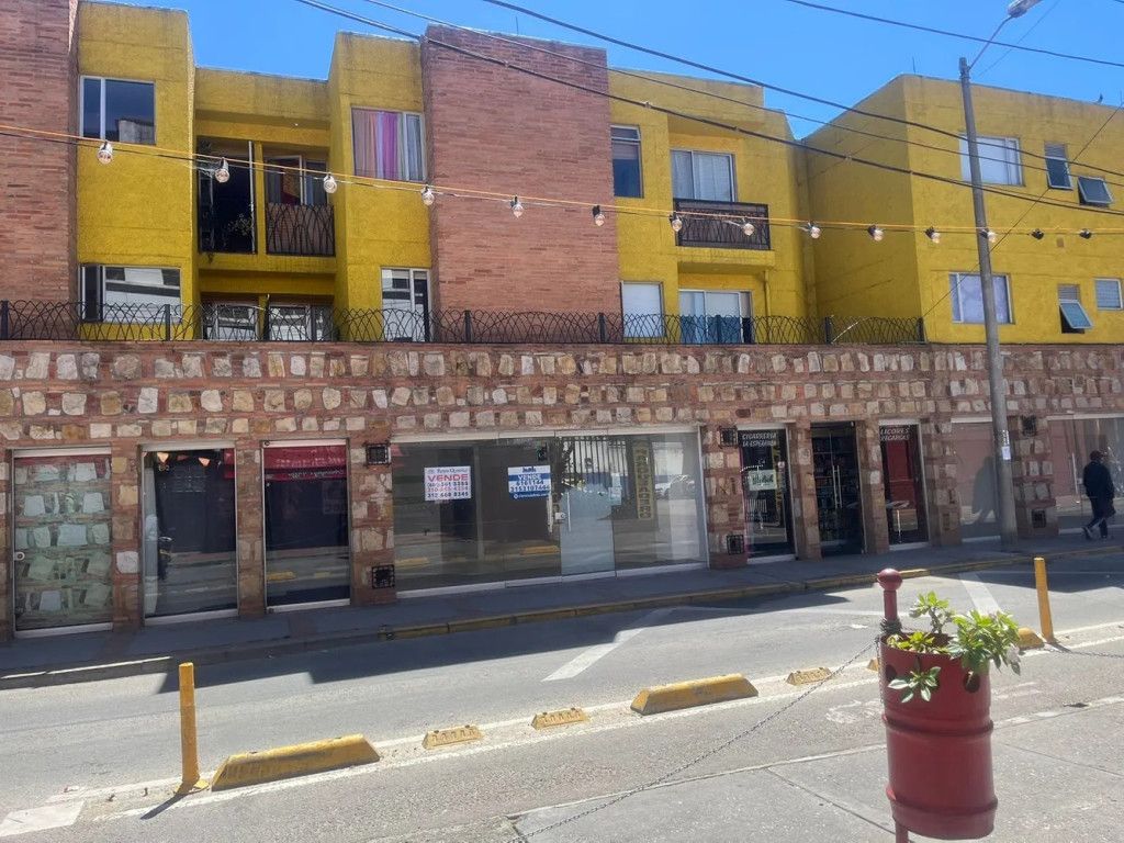 Local en venta Cundinamarca Bogotá Cerros De Santa Barbara 48 m2 Habitaciones 0 Baños 1 Garajes 0 Precio $350000000