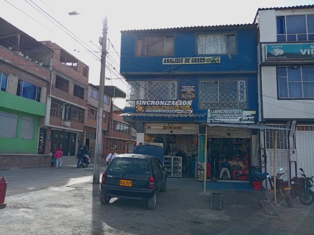 Casa en venta Cundinamarca Bogotá Las Quintas Del Sur 240 m2 Habitaciones 8 Baños 8 Garajes 0 Precio $450000000