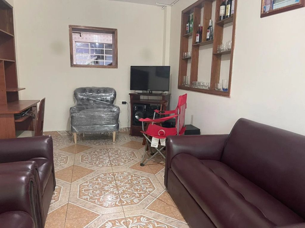 Casa en venta Cundinamarca Bogotá La Fraguita 163 m2 Habitaciones 10 Baños 6 Garajes 2 Precio $800000000