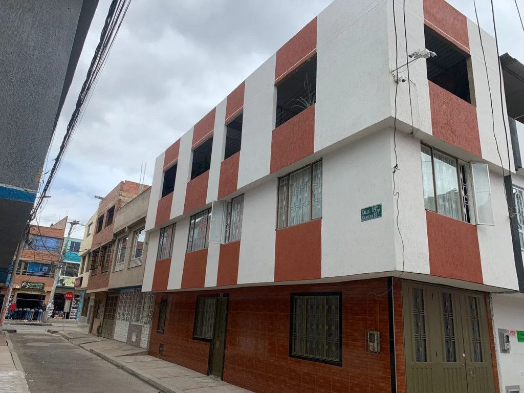 Casa en venta Cundinamarca Bogotá Bosa 72 m2 Habitaciones 3 Baños 2 Garajes 1 Precio $270000000