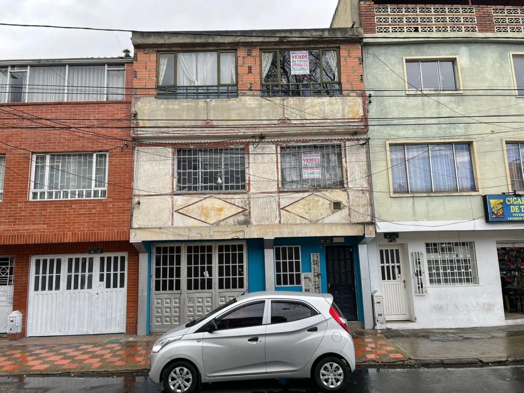 Casa en venta Cundinamarca Bogotá Restrepo 206 m2 Habitaciones 7 Baños 4 Garajes 1 Precio $720000000