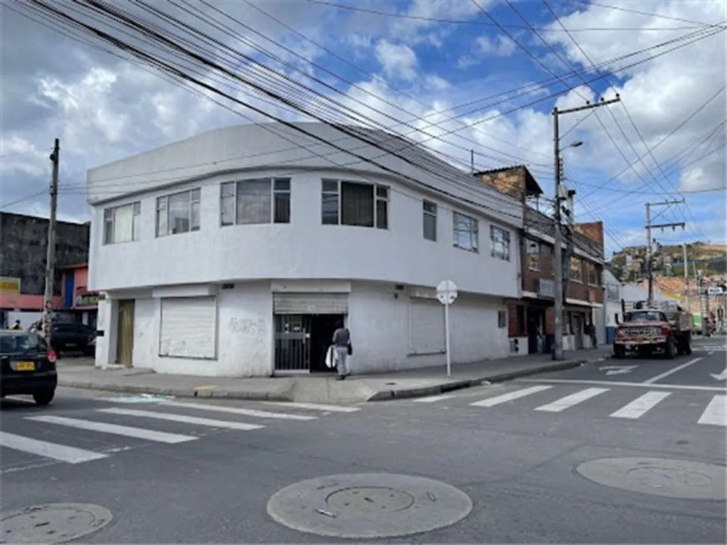 Casa en venta Cundinamarca Bogotá Colombia 225 m2 Habitaciones 2 Baños 3 Garajes 0 Precio $650000000