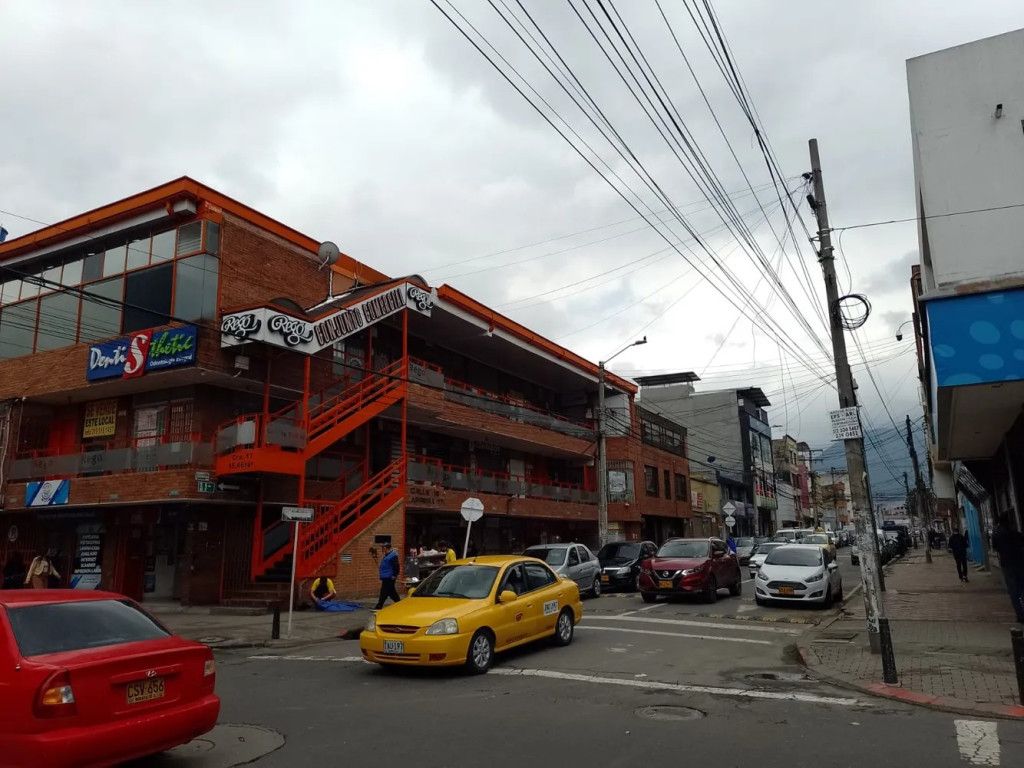 Local en venta Cundinamarca Bogotá San Victorino 27 m2 Habitaciones 0 Baños 0 Garajes 0 Precio $186000000