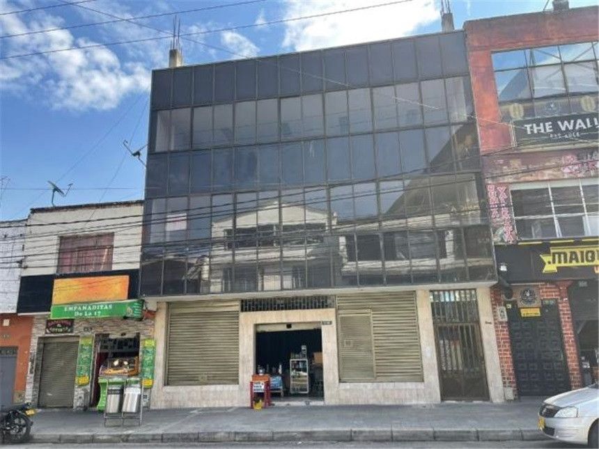 Edificio en venta Cundinamarca Bogotá Restrepo 875 m2 Habitaciones 1 Baños 8 Garajes 0 Precio $3000000000