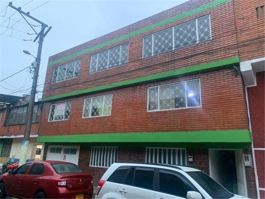 Casa en venta Cundinamarca Bogotá San Benito 284 m2 Habitaciones 8 Baños 3 Garajes 1 Precio $380000000
