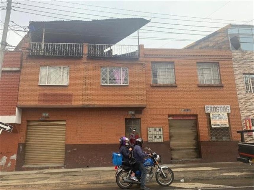 Casa en venta Cundinamarca Bogotá Ingles 365 m2 Habitaciones 8 Baños 3 Garajes 0 Precio $700000000