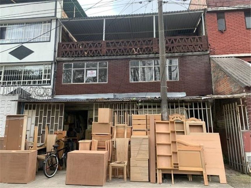 Casa en venta Cundinamarca Bogotá Remanso Sur 215 m2 Habitaciones 5 Baños 2 Garajes 1 Precio $650000000