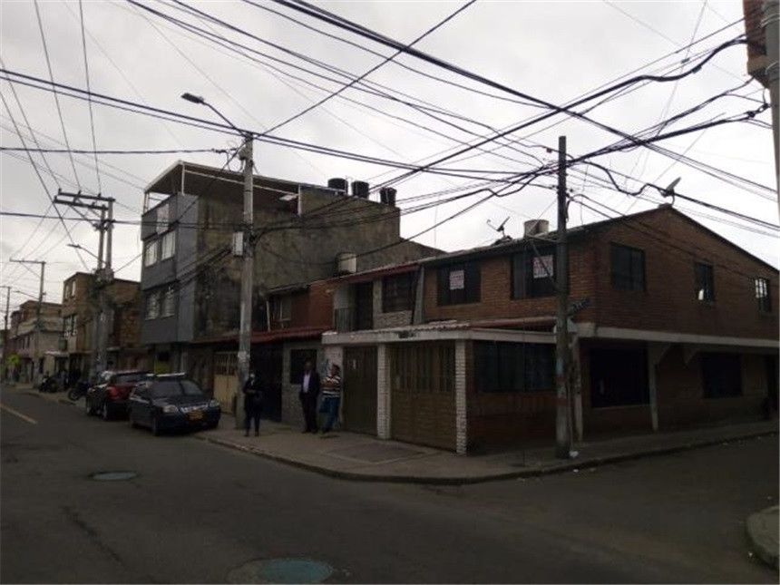 Casa en venta Cundinamarca Bogotá Gustavo Restrepo 160 m2 Habitaciones 4 Baños 3 Garajes 0 Precio $450000000