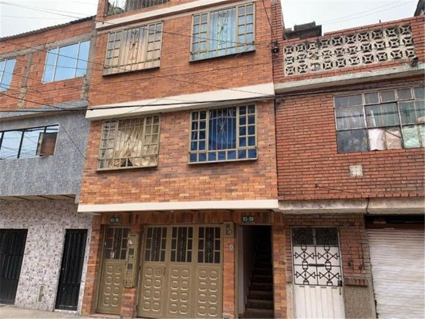 Casa en venta Cundinamarca Bogotá Abraham Lincoln 279 m2 Habitaciones 12 Baños 7 Garajes 1 Precio $650000000