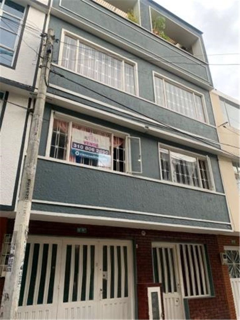 Casa en venta Cundinamarca Bogotá Diana Turbay 268 m2 Habitaciones 9 Baños 4 Garajes 1 Precio $420000000