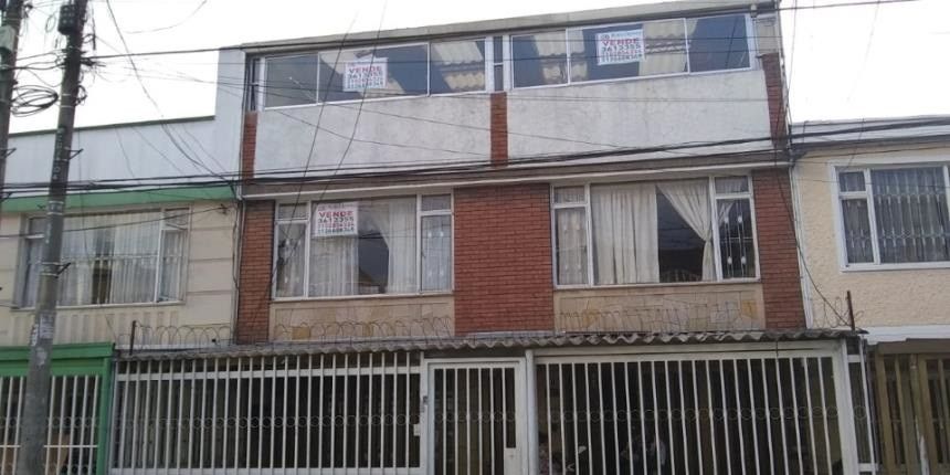 Casa en venta Cundinamarca Bogotá Santa Isabel Sur 436 m2 Habitaciones 6 Baños 4 Garajes 1 Precio $695000000