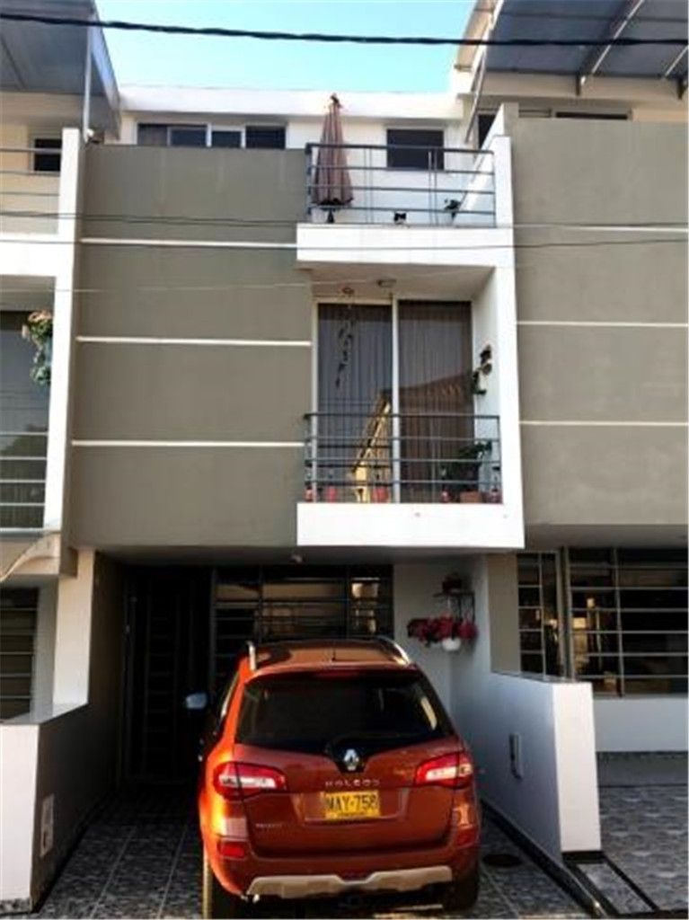 Casa en venta Cundinamarca Fusagasugá Ub Antiguo Pekin 105 m2 Habitaciones 3 Baños 3 Garajes 1 Precio $320000000