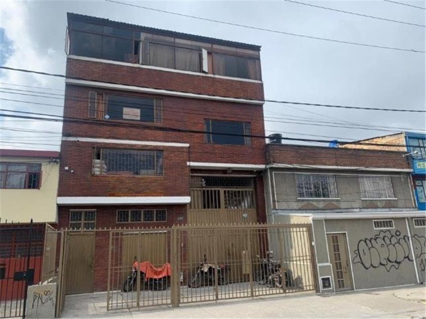Casa en venta Cundinamarca Bogotá Colombia 325 m2 Habitaciones 5 Baños 6 Garajes 0 Precio $890000000