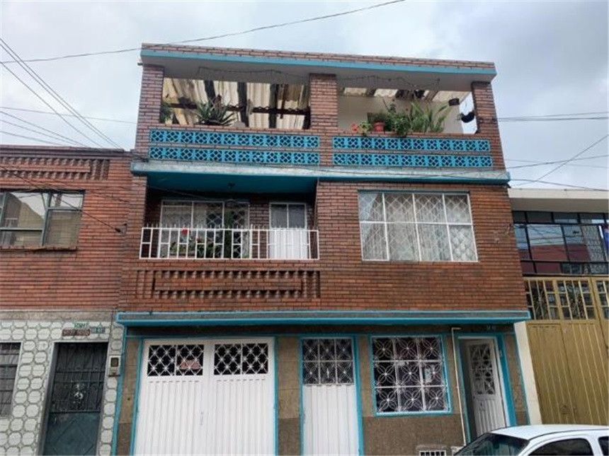 Casa en venta Cundinamarca Bogotá Murillo Toro 402 m2 Habitaciones 9 Baños 5 Garajes 3 Precio $570000000