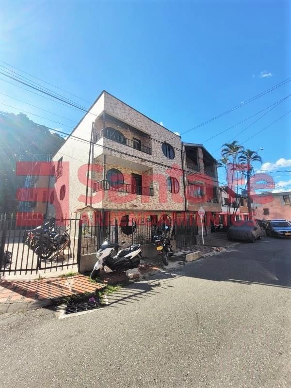 Apartamento en arriendo Antioquia Medellín La Colina 38 m2 Habitaciones 1 Baños 1 Garajes 0 Precio $1100000