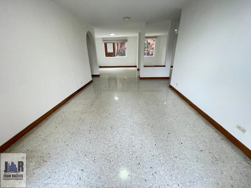 Apartamento en arriendo Antioquia Medellín Castropol 137 m2 Habitaciones 3 Baños 3 Garajes 0 Precio $4700000