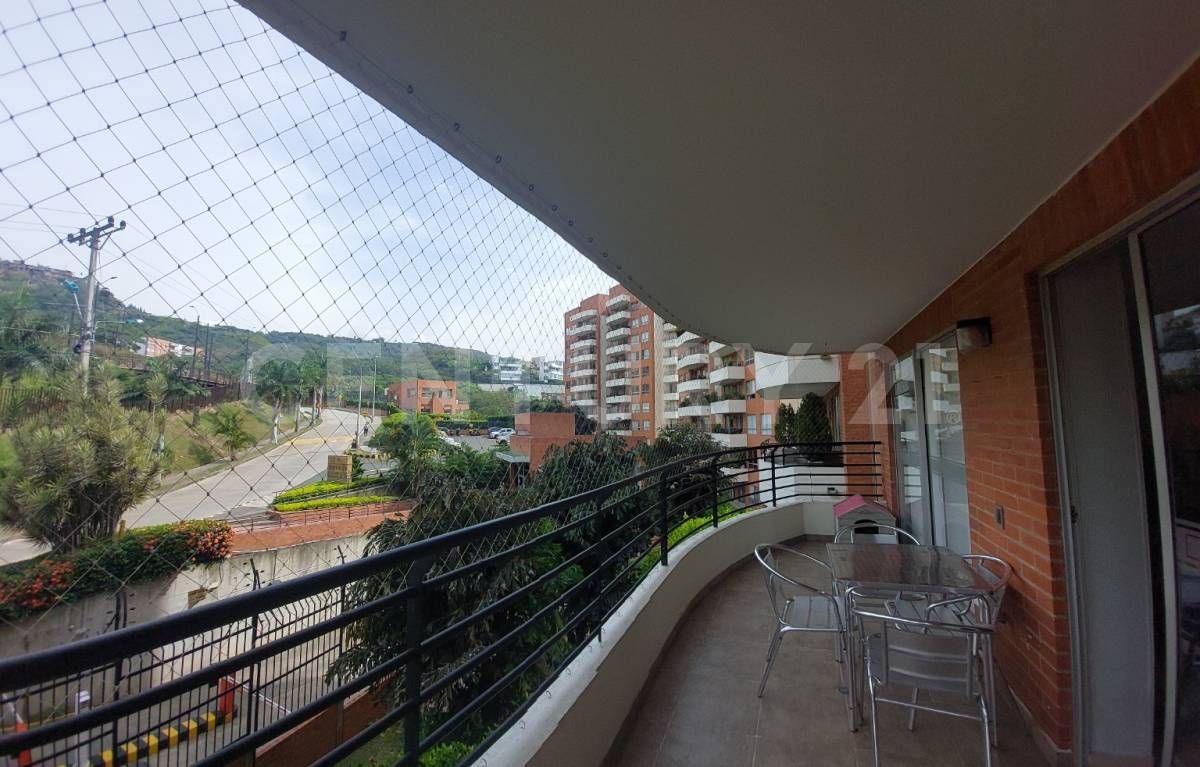 Apartamento en arriendo Valle Del Cauca Cali Santa Isabel 125 m2 Habitaciones 3 Baños 3 Garajes 2 Precio $3990000