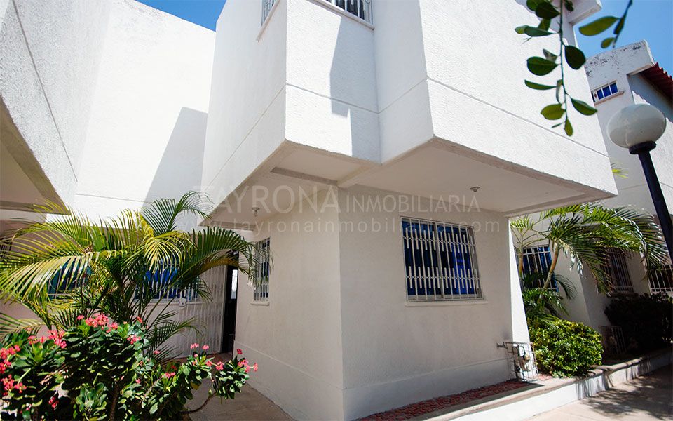 Apartaestudio en arriendo Magdalena Santa Marta Almendros 84 m2 Habitaciones 3 Baños 3 Garajes 1 Precio $1700000