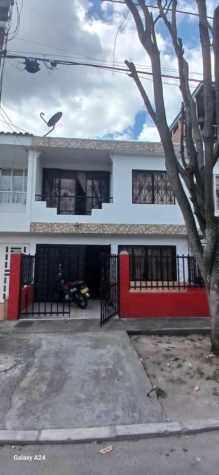 Casa en venta Valle Del Cauca Palmira Palmira 90 m2 Habitaciones 3 Baños 2 Garajes 1 Precio $250000000