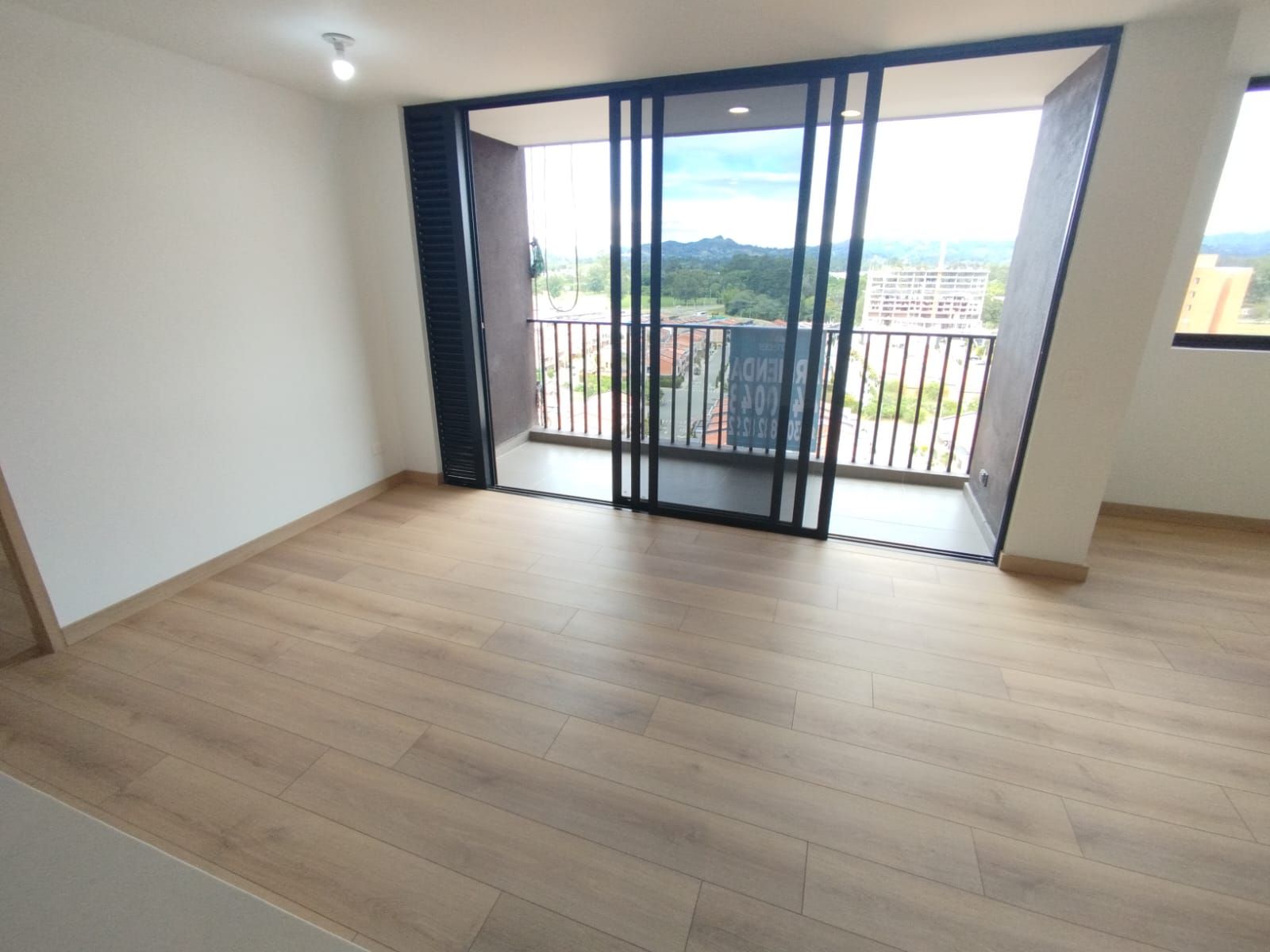 Apartamento en arriendo Antioquia Rionegro El Porvenir 71 m2 Habitaciones 2 Baños 3 Garajes 0 Precio $2400000