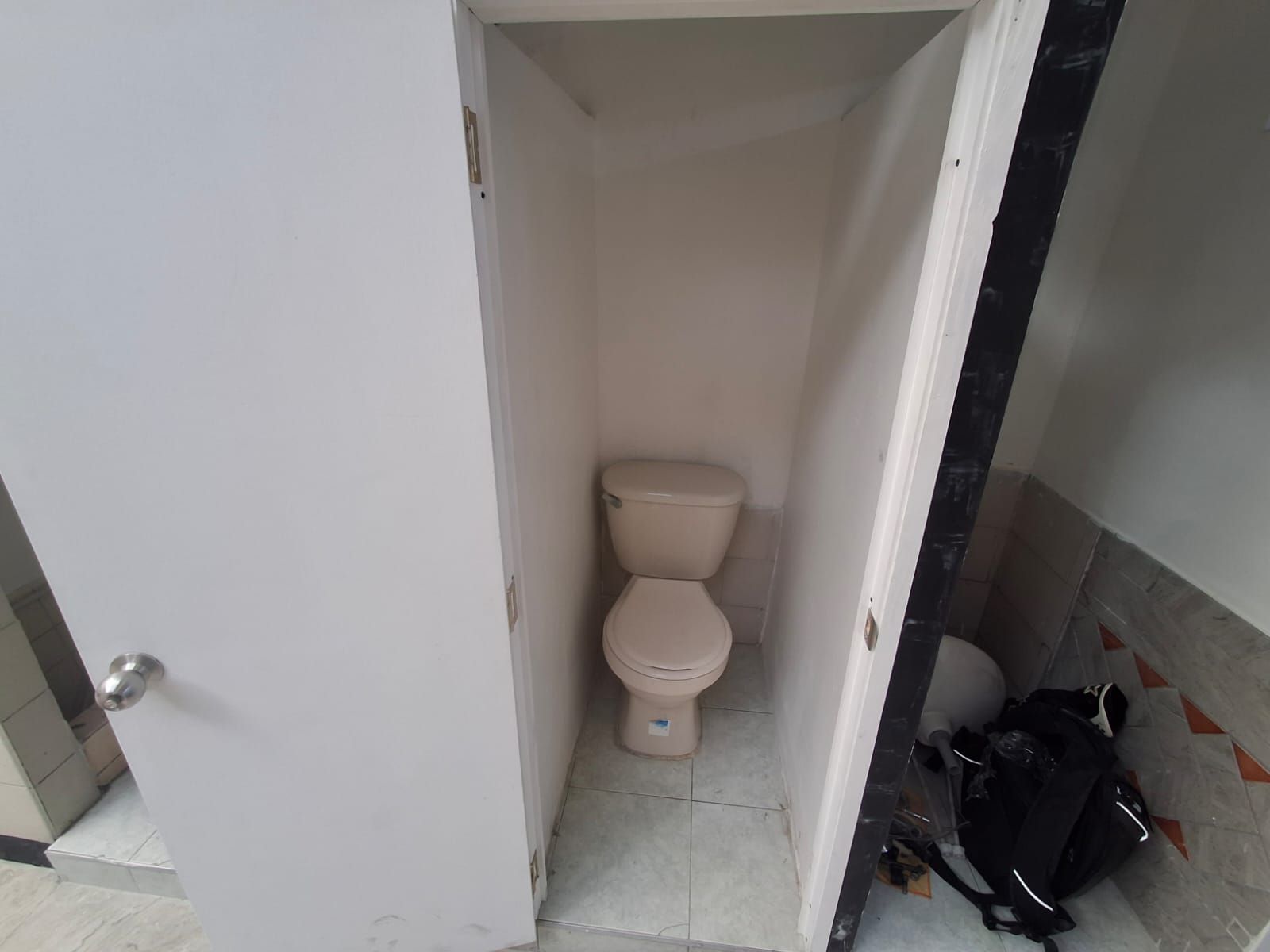 Local en arriendo Cundinamarca Soacha San Luis 174 m2 Habitaciones 0 Baños 2 Garajes 0 Precio $2800000