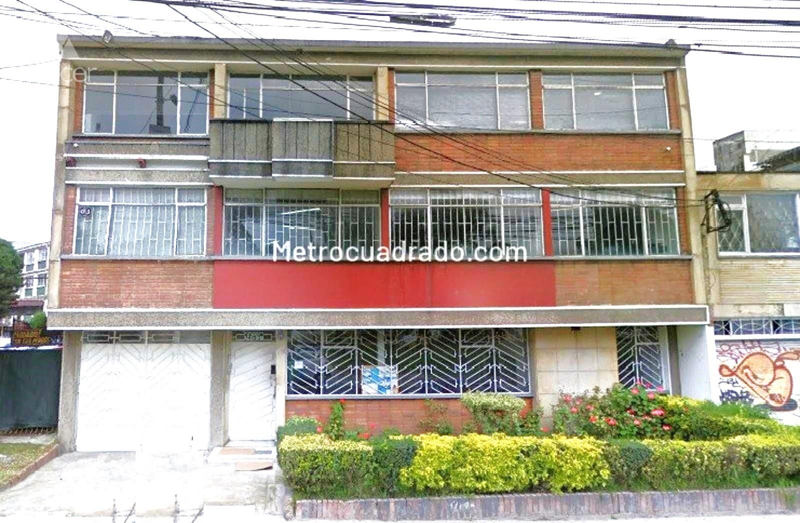 Casa en arriendo Cundinamarca Bogotá Quinta Paredes 502 m2 Habitaciones 6 Baños 3 Garajes 6 Precio $16000000