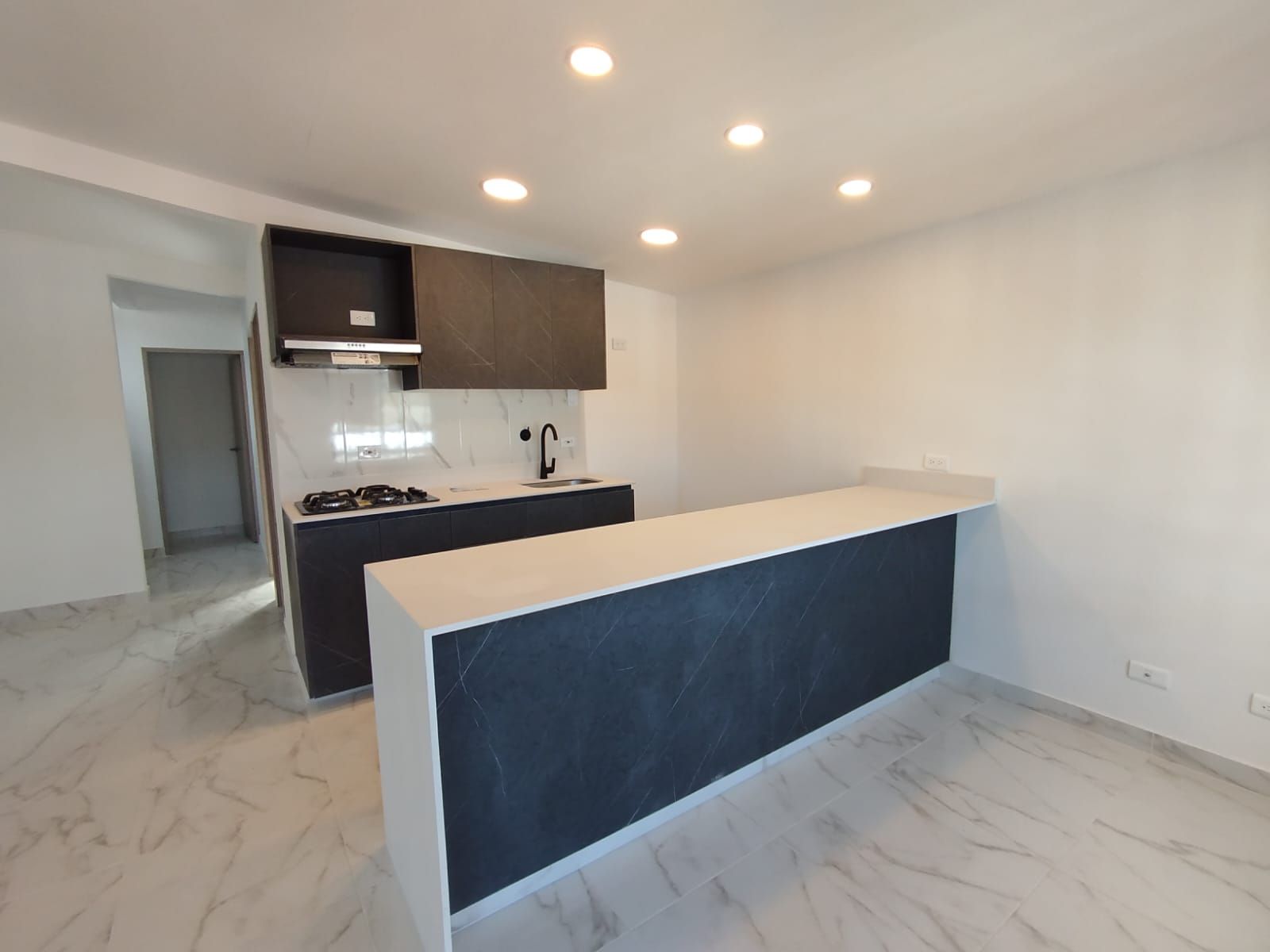 Apartamento en arriendo Antioquia El Carmen De Viboral El Centro 56 m2 Habitaciones 2 Baños 2 Garajes 0 Precio $1280000