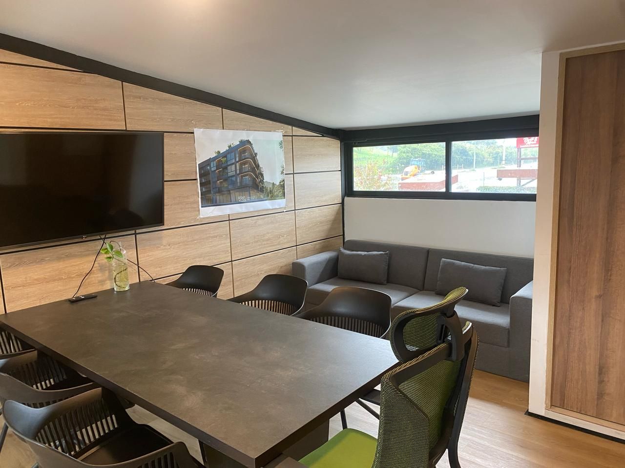 Oficina en arriendo Antioquia La Ceja Centro 42 m2 Habitaciones 0 Baños 1 Garajes 0 Precio $3500000