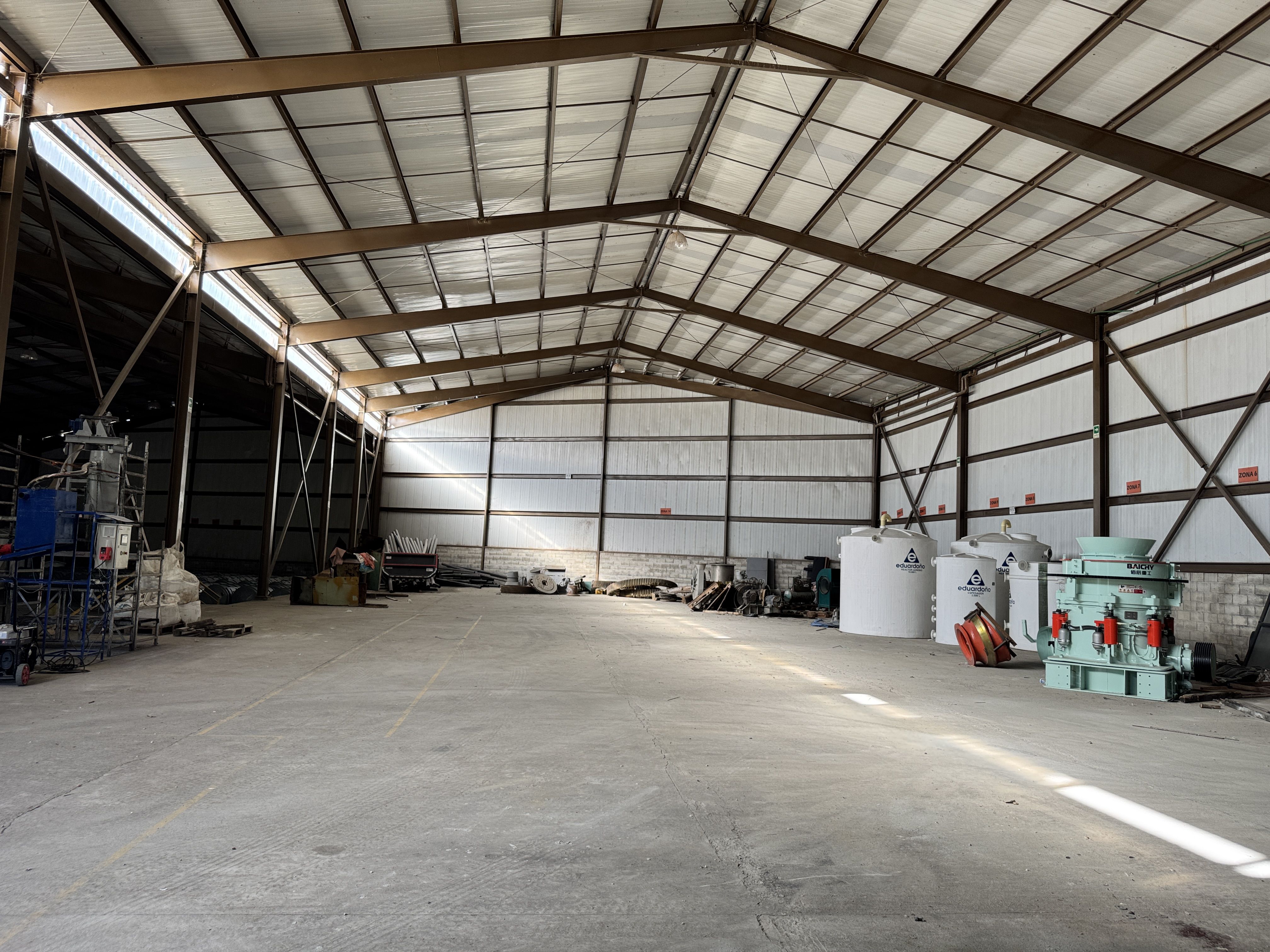 Bodega en arriendo Antioquia Copacabana Copacabana 2165 m2 Habitaciones 0 Baños 0 Garajes 0 Precio $40000000