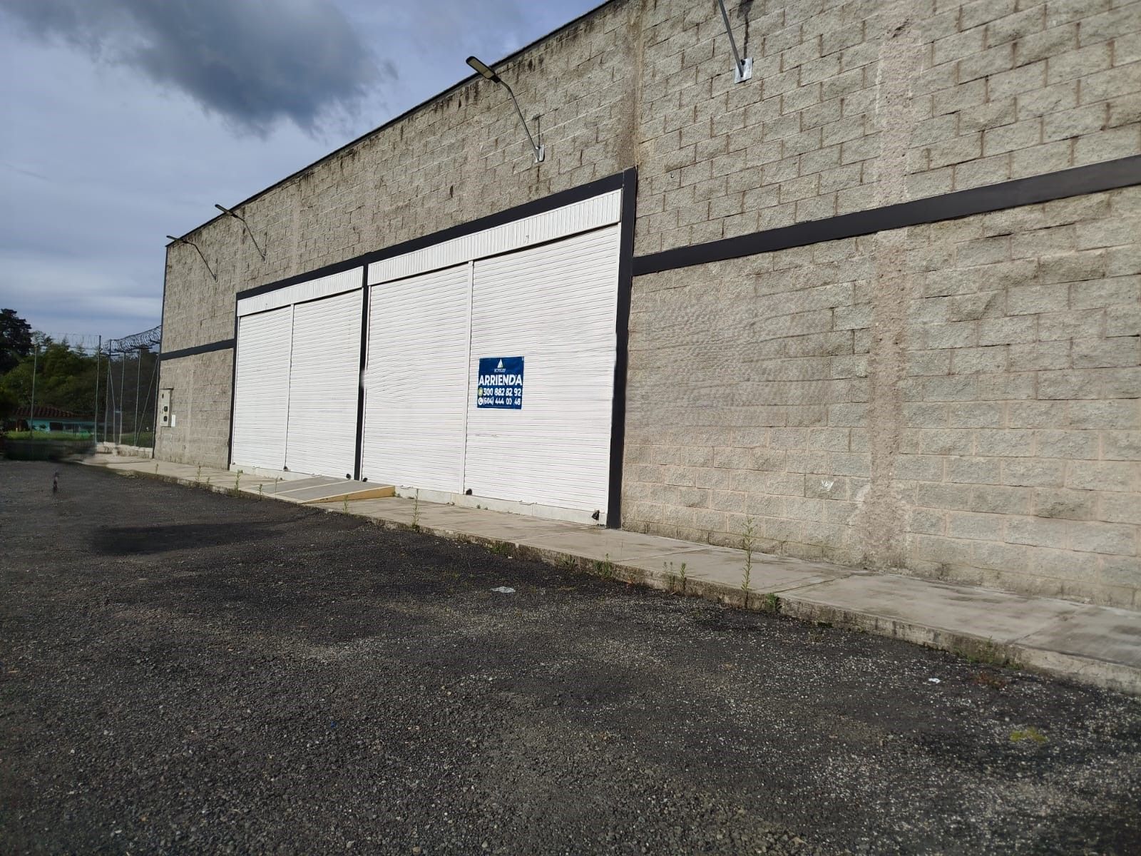 Local en arriendo Antioquia La Ceja Centro 420 m2 Habitaciones 0 Baños 2 Garajes 0 Precio $15000000