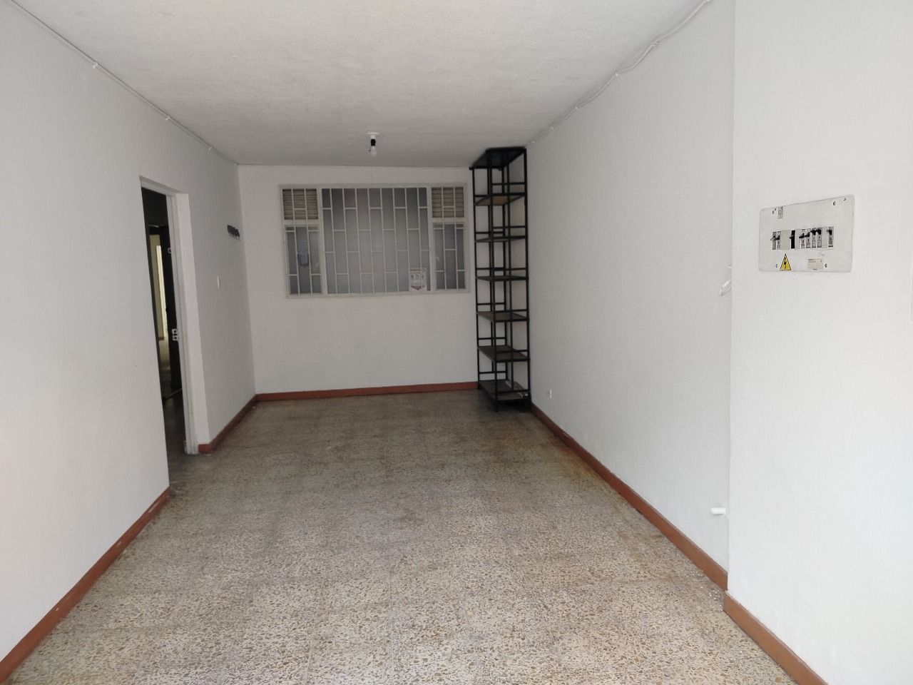 Oficina en arriendo Cundinamarca Bogotá Villa Dorado Norte 126 m2 Habitaciones 0 Baños 2 Garajes 1 Precio $1900000