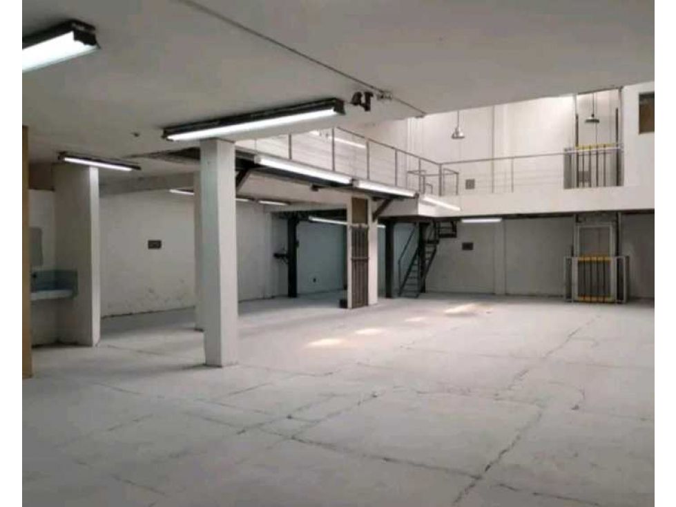 Bodega en arriendo o venta Cundinamarca Bogotá Las Orquideas 520 m2 Habitaciones 0 Baños 5 Garajes 4 Precio venta $2350000000 Precio arriendo $12800000
