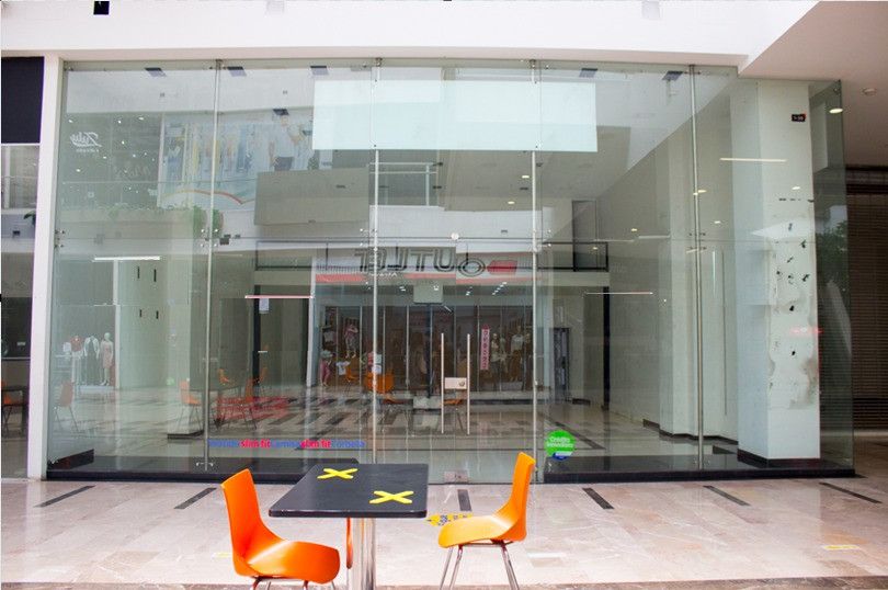 Local en venta Cundinamarca Bogotá Salazar Gomez 100 m2 Habitaciones 0 Baños 0 Garajes 0 Precio $624000000