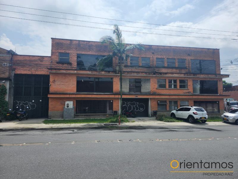 Bodega en arriendo Antioquia Medellín Guayabal 1160 m2 Habitaciones 0 Baños 0 Garajes 0 Precio $47619694
