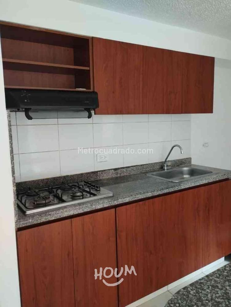 Apartamento en venta Cundinamarca Soacha Cr Almendro 50 m2 Habitaciones 3 Baños 2 Garajes 0 Precio $170000000