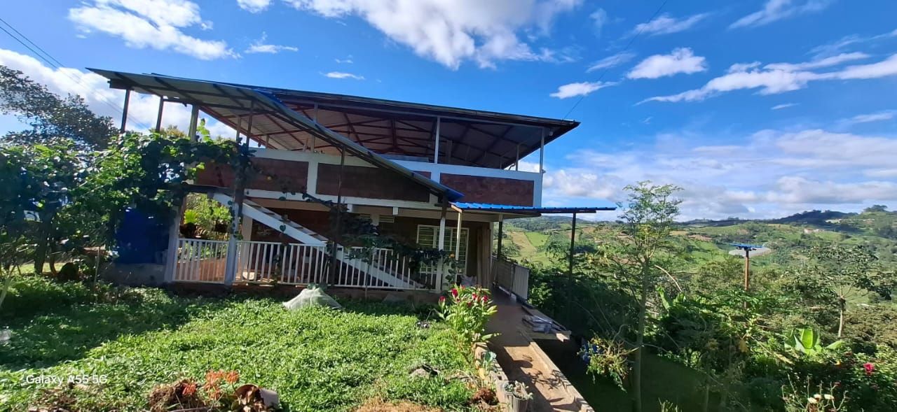 Finca en venta Valle Del Cauca Dagua Dagua 500 m2 Habitaciones 5 Baños 3 Garajes 5 Precio $450000000