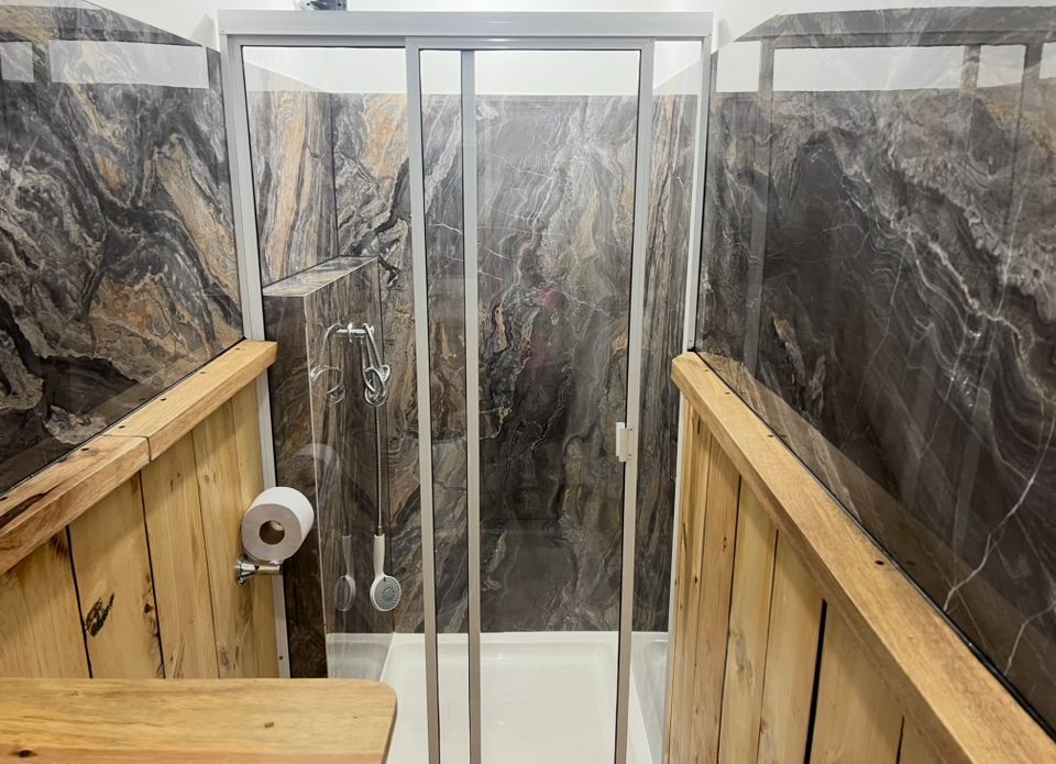 Edificio en venta Valle Del Cauca Cali Santo Domingo 300 m2 Habitaciones 13 Baños 8 Garajes 0 Precio $750000000